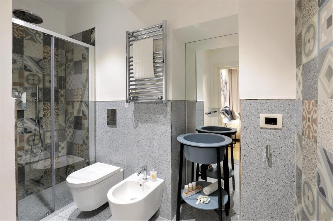 Viam 16B Suites Rom Exterior foto