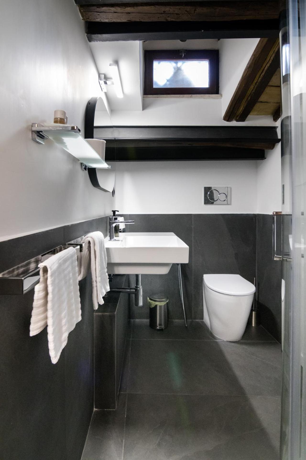 Viam 16B Suites Rom Exterior foto